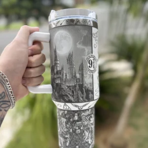 Caneca 1200l Harry Potter Hogwarts
